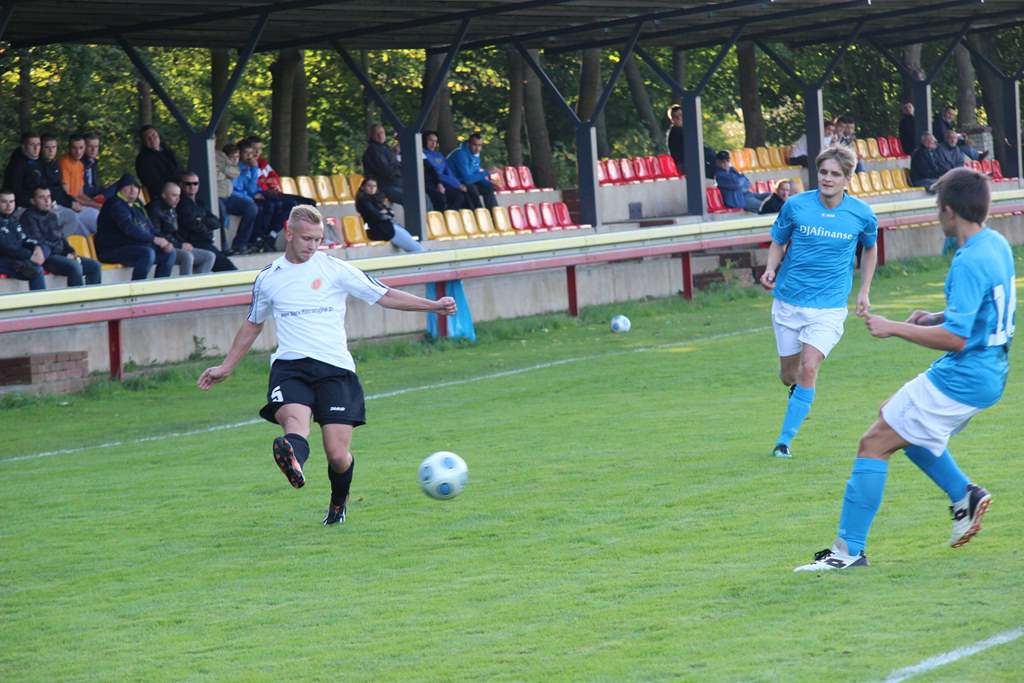 Okręgówka: Iskra - Kuźnia 1:3 (0:1)
