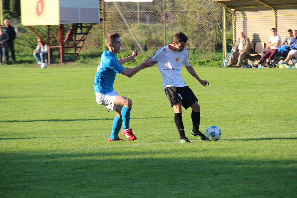 Okręgówka: Iskra - Kuźnia 1:3 (0:1)