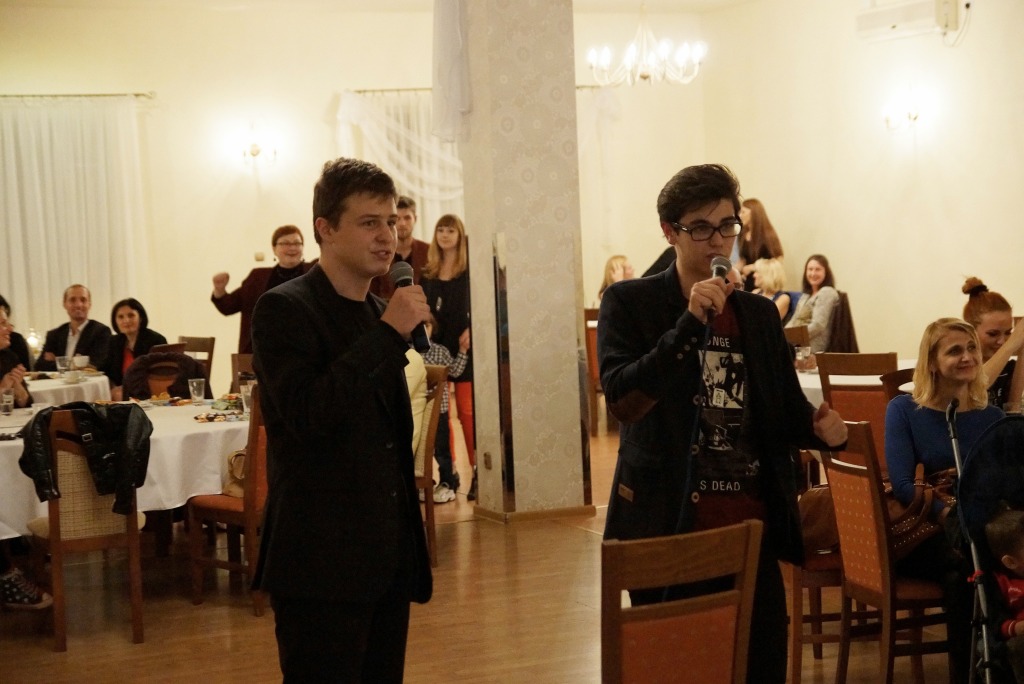 Charytatywne karaoke dla dzieci z autyzmem