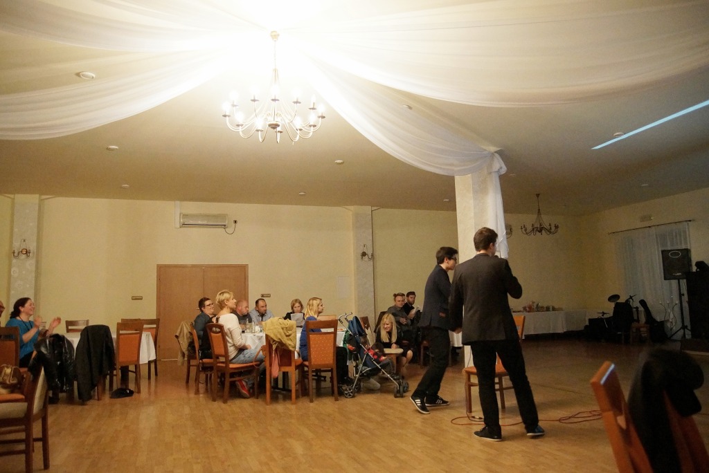 Charytatywne karaoke dla dzieci z autyzmem