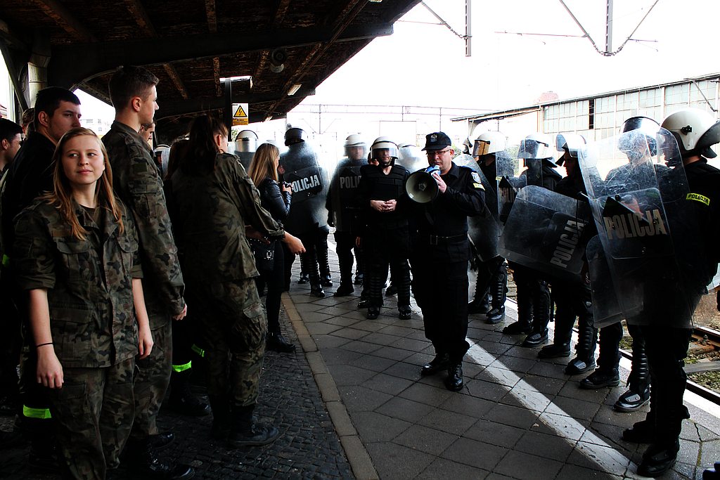 Ćwiczenia legnickiej policji