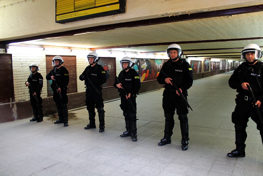 Ćwiczenia legnickiej policji