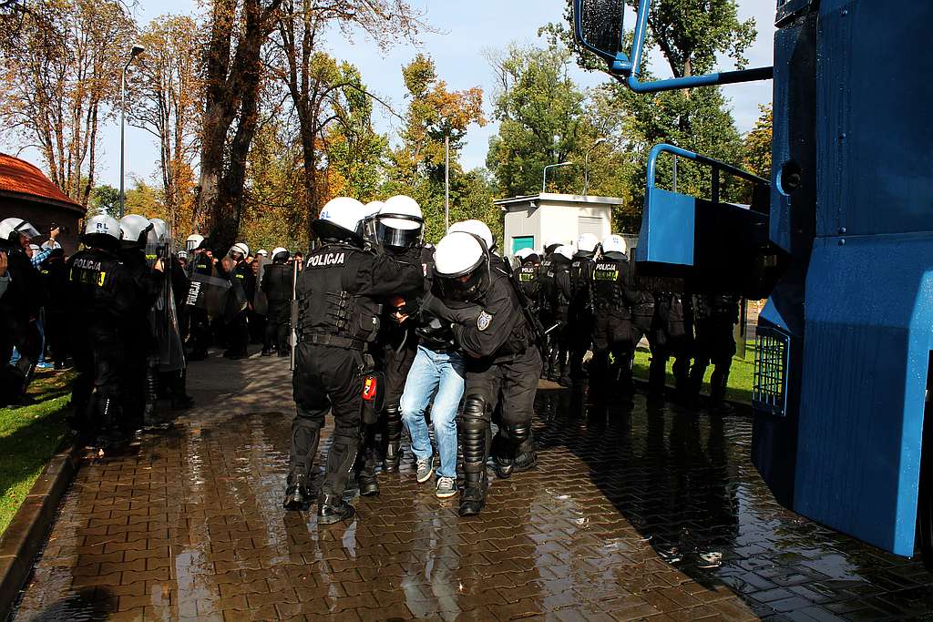 Ćwiczenia legnickiej policji