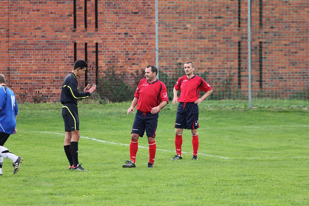 Klasa A: Albatros - Błękitni 4:1
