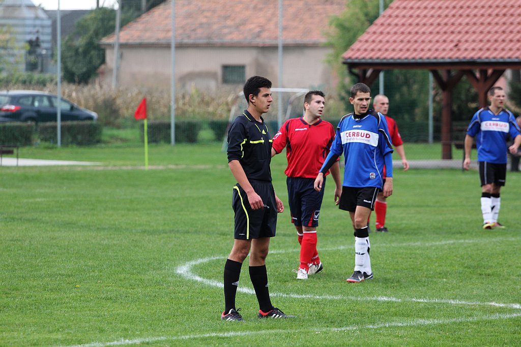 Klasa A: Albatros - Błękitni 4:1