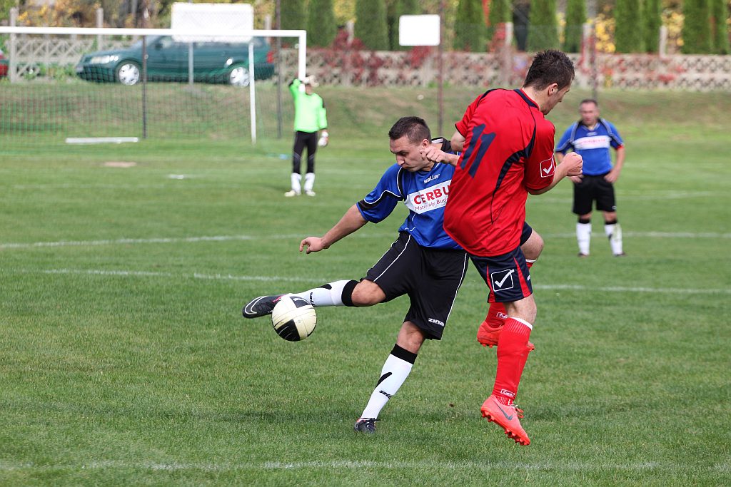 Klasa A: Albatros - Błękitni 4:1
