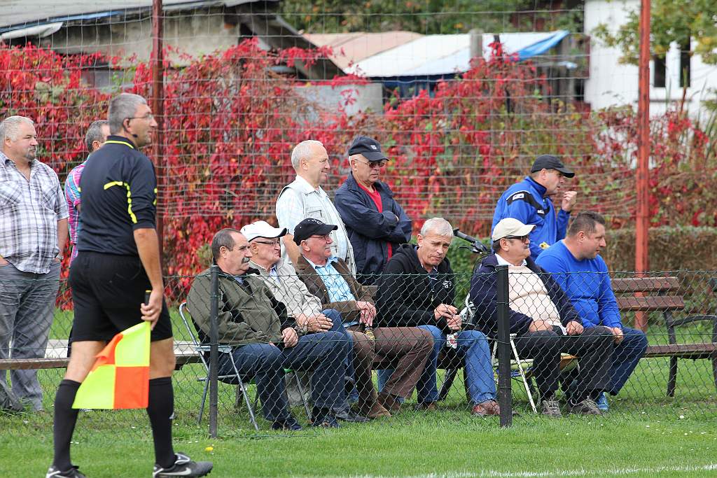 Klasa A: Albatros - Błękitni 4:1