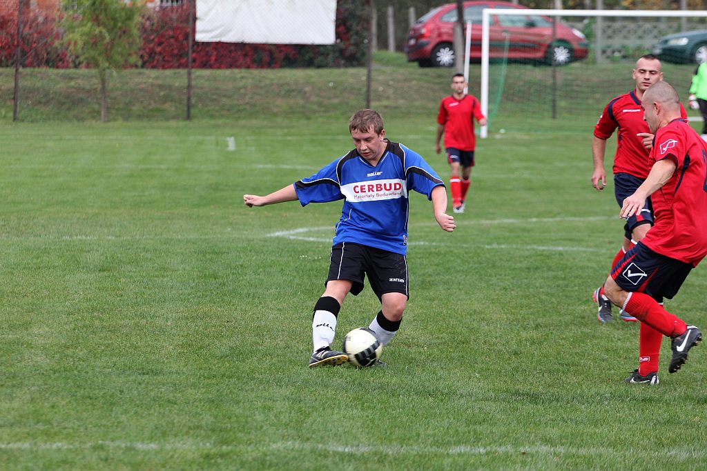 Klasa A: Albatros - Błękitni 4:1