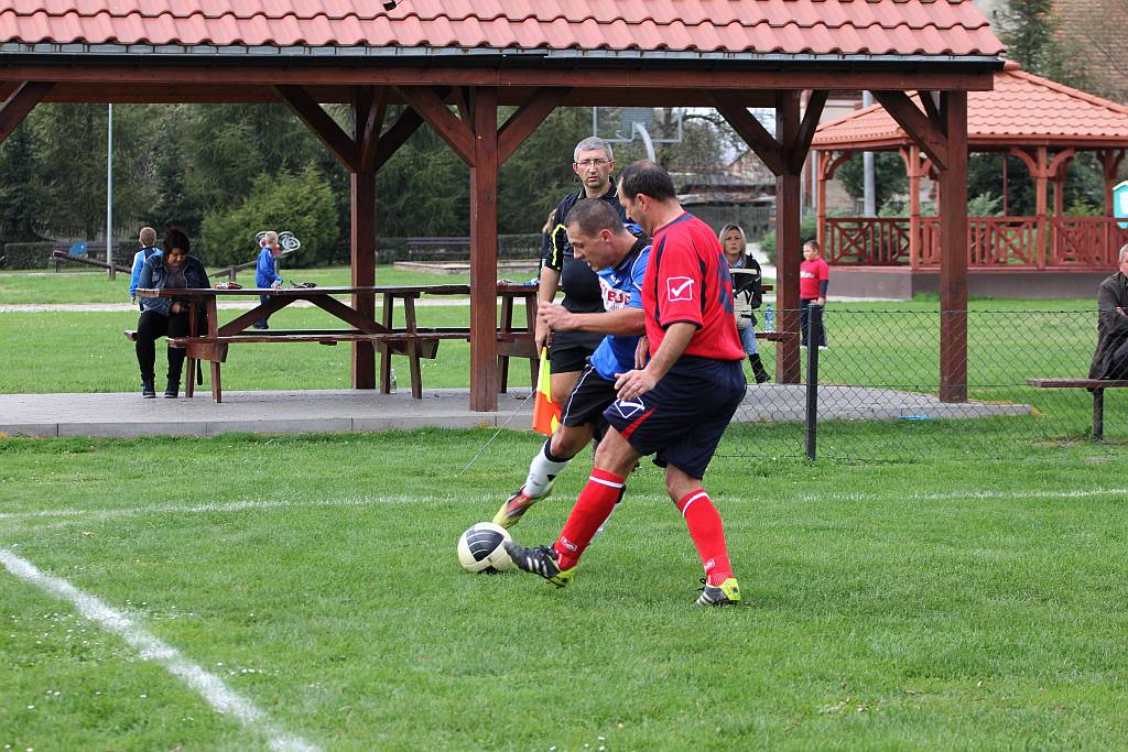 Klasa A: Albatros - Błękitni 4:1