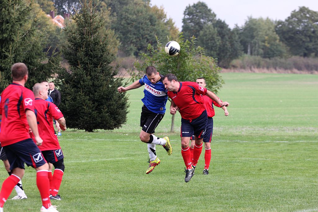 Klasa A: Albatros - Błękitni 4:1