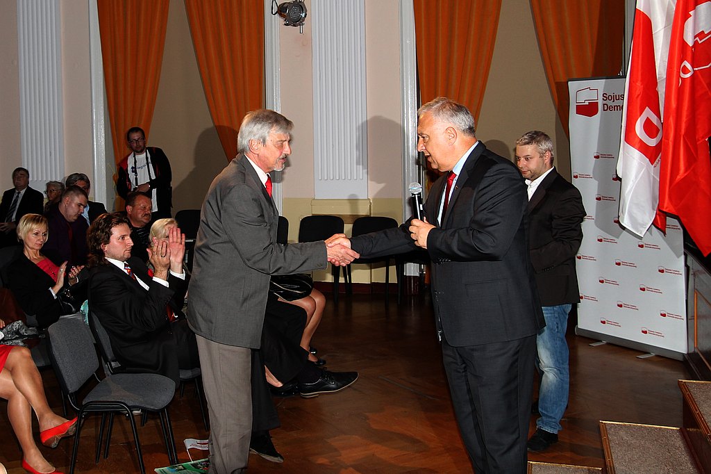 SLD kocha prezydenta. Bez wzajemności