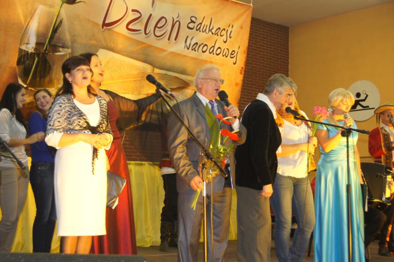 Nauczycielom i pedagogom w dniu ich święta