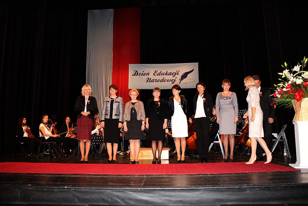 Pedagodzy uhonorowani w dniu swojego święta