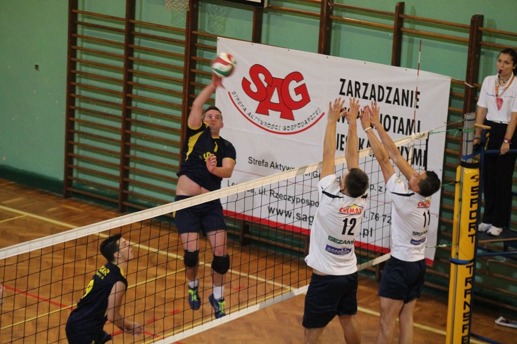 Ikar wygrał z Rośkiem i został liderem!