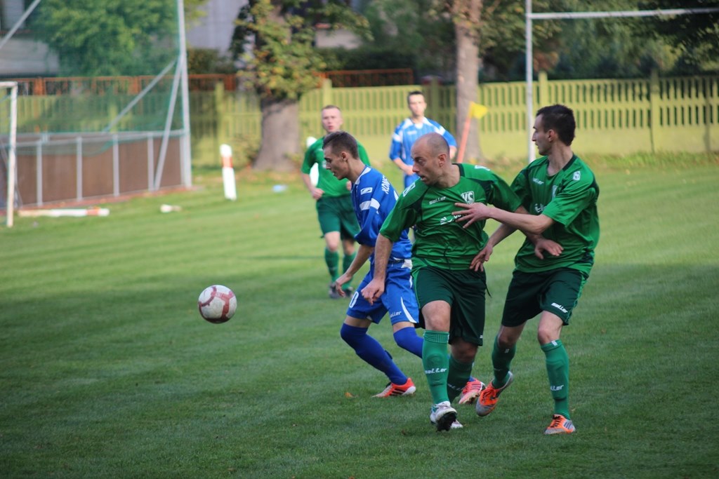 Okręgówka: KS Legnickie Pole - Konfeks 0:0