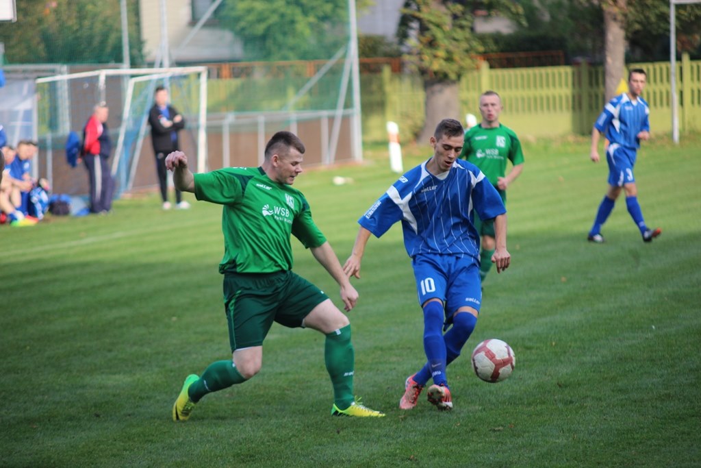 Okręgówka: KS Legnickie Pole - Konfeks 0:0