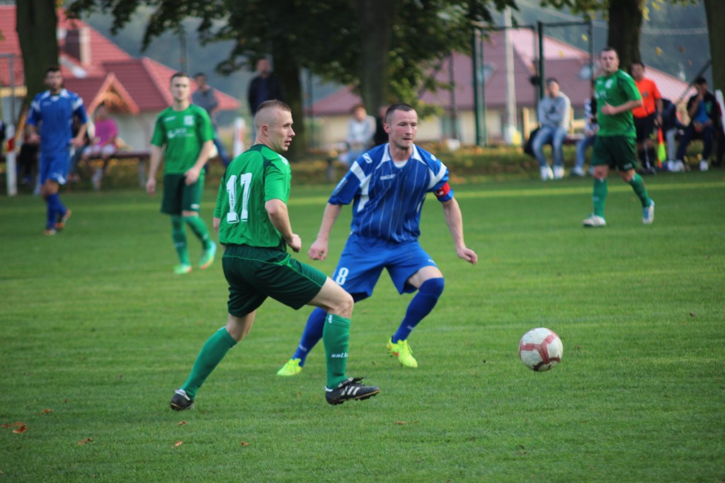 Okręgówka: KS Legnickie Pole - Konfeks 0:0