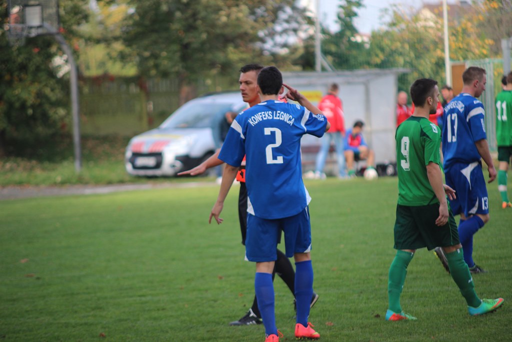 Okręgówka: KS Legnickie Pole - Konfeks 0:0