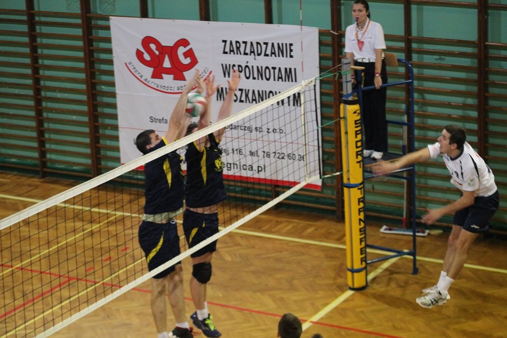Ikar wygrał z Rośkiem i został liderem!