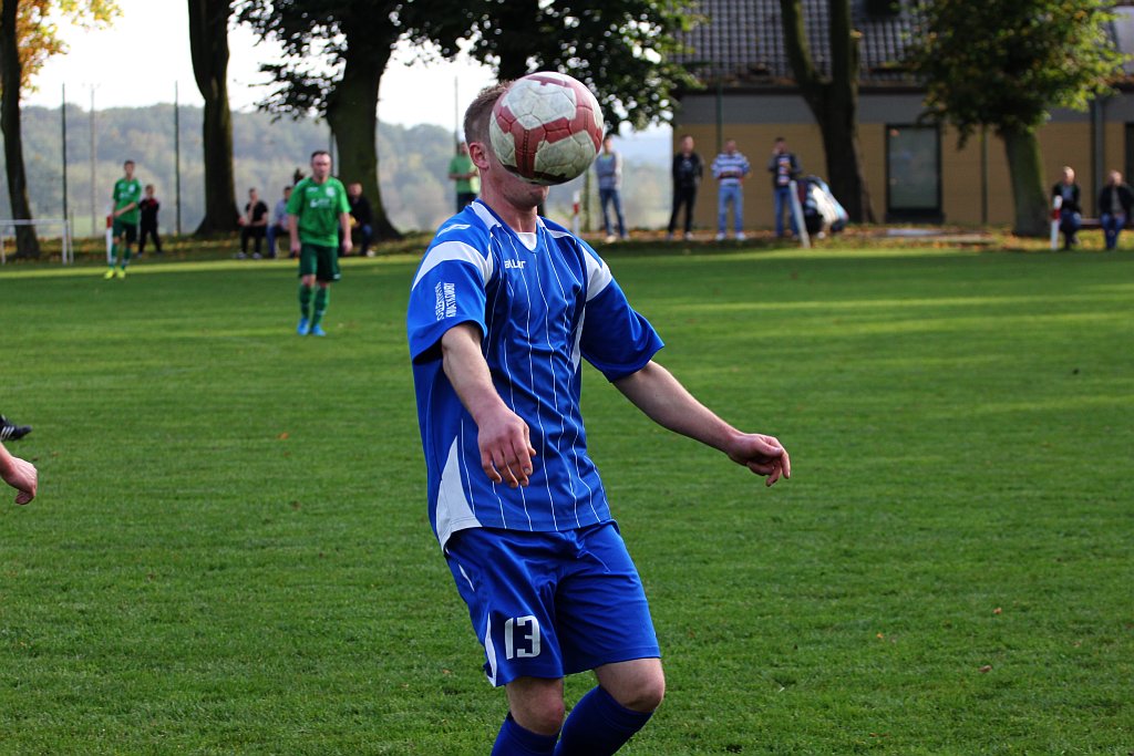 Okręgówka: KS Legnickie Pole - Konfeks 0:0