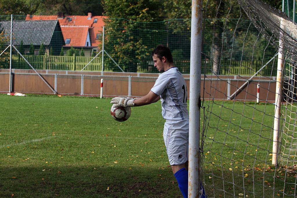 Okręgówka: KS Legnickie Pole - Konfeks 0:0
