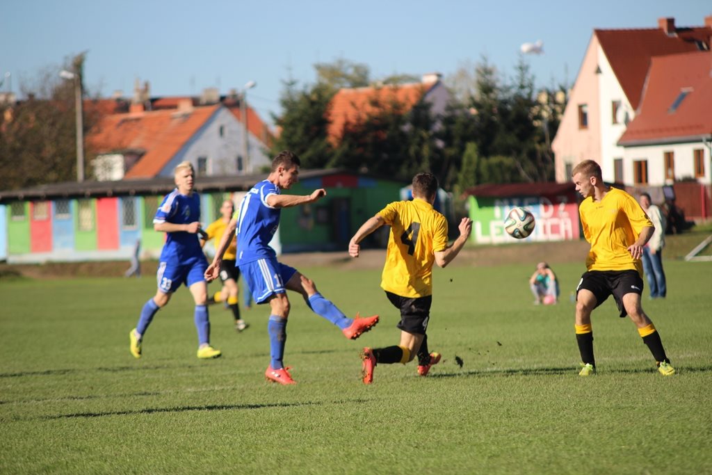 4. liga: Miedź II - Widawa 6:0 (2:0)