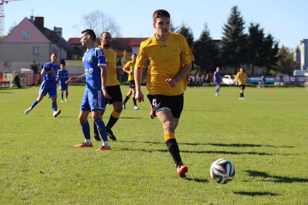 4. liga: Miedź II - Widawa 6:0 (2:0)