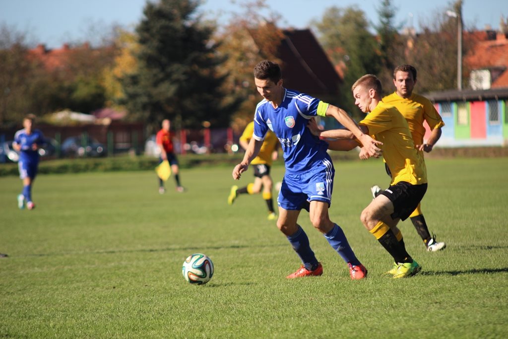 4. liga: Miedź II - Widawa 6:0 (2:0)