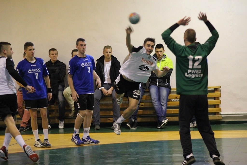 Derby bez historii. Siódemka zlała Dziewiątkę