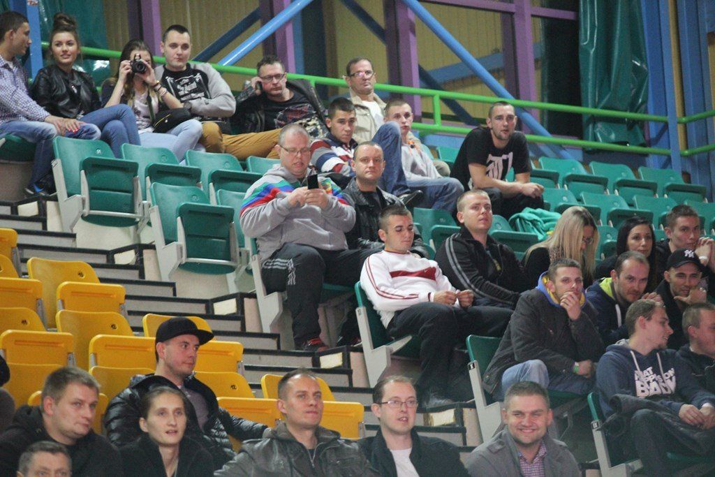 Polacy pobili w Legnicy Ukraińców. Cz.1