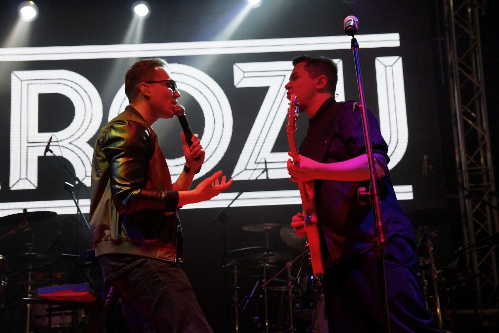 Doda, Mrozu i wielki tort