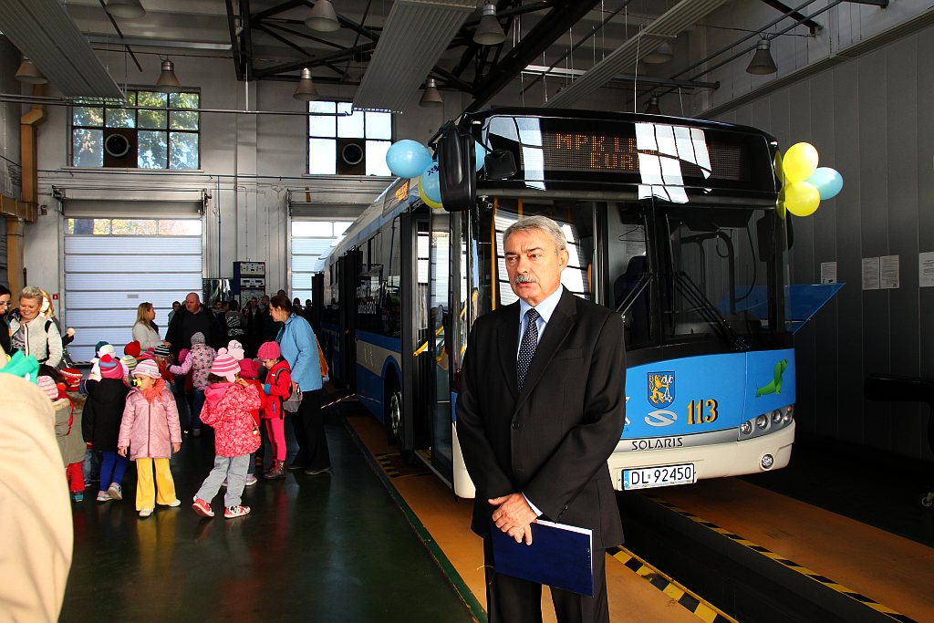 Nowy autobus Solaris w Legnicy