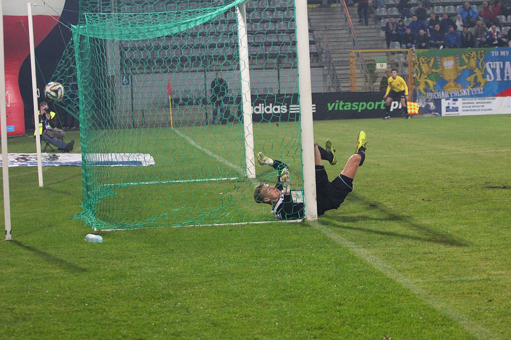 Szczepaniak dał Miedzi ważne zwycięstwo
