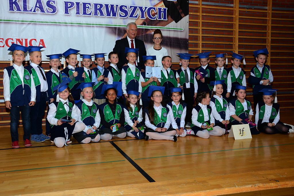 Pasowanie na pierwszoklasistów w SP 20