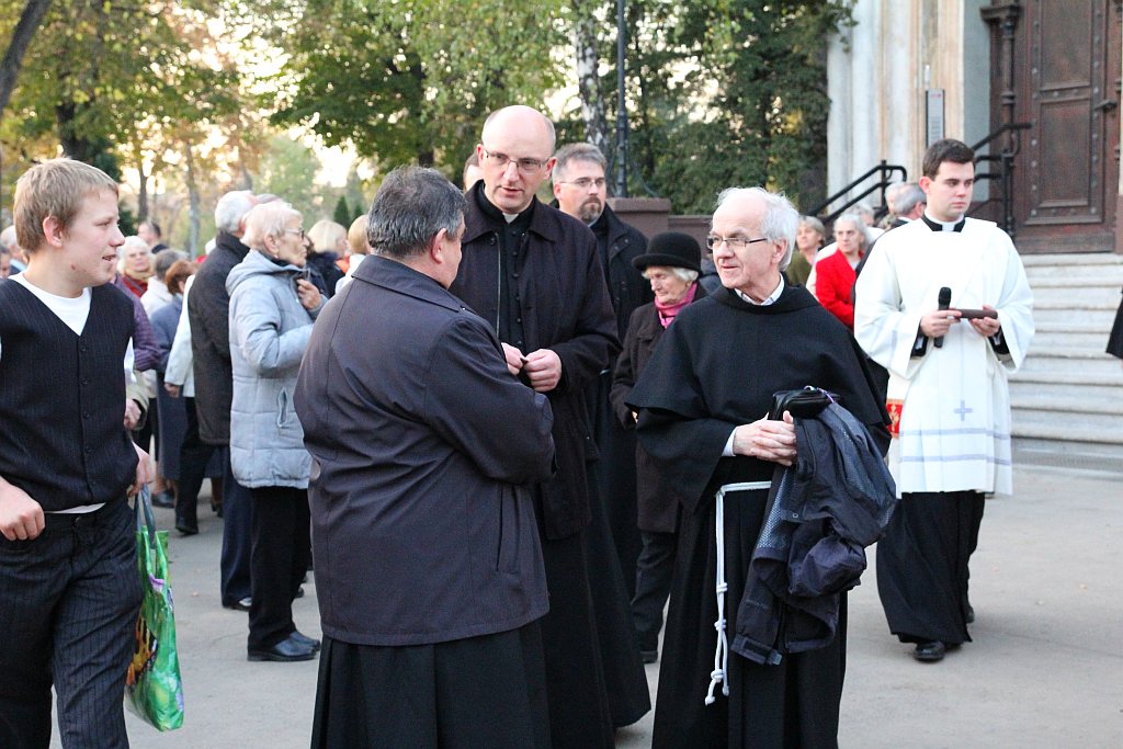 Dzień Wszystkich Świętych w Legnicy