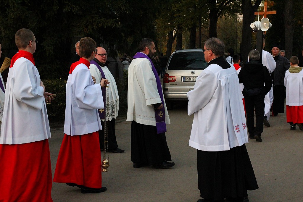 Dzień Wszystkich Świętych w Legnicy