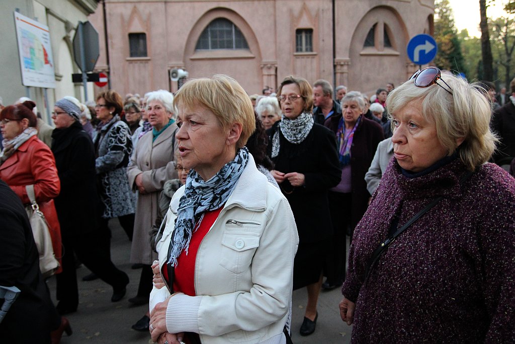 Dzień Wszystkich Świętych w Legnicy