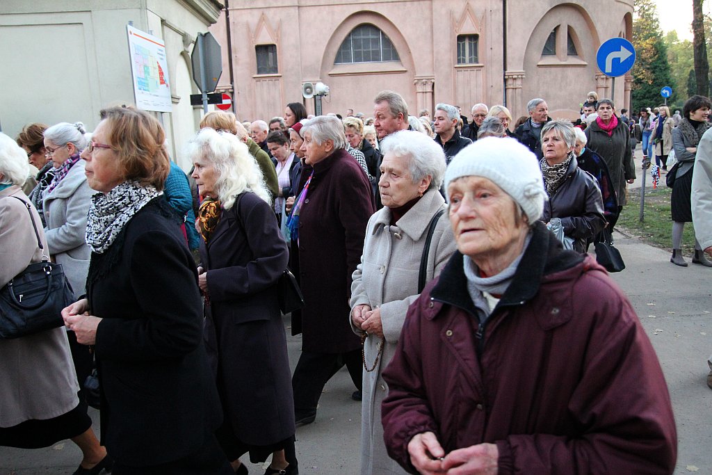 Dzień Wszystkich Świętych w Legnicy