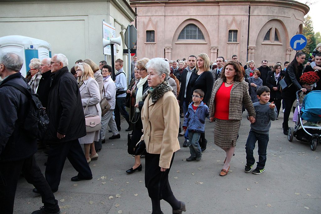 Dzień Wszystkich Świętych w Legnicy