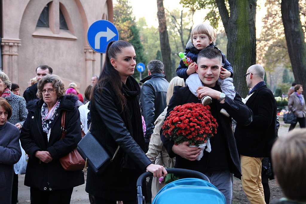 Dzień Wszystkich Świętych w Legnicy