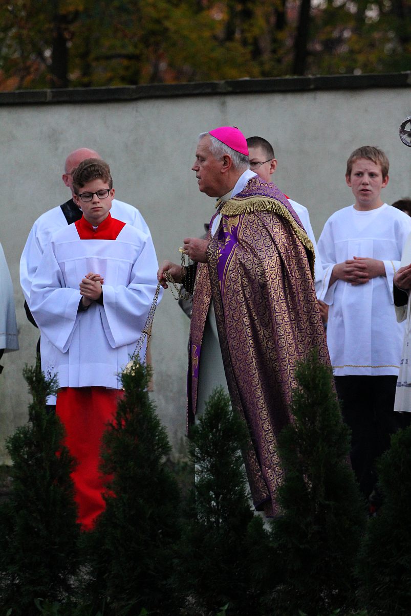 Dzień Wszystkich Świętych w Legnicy