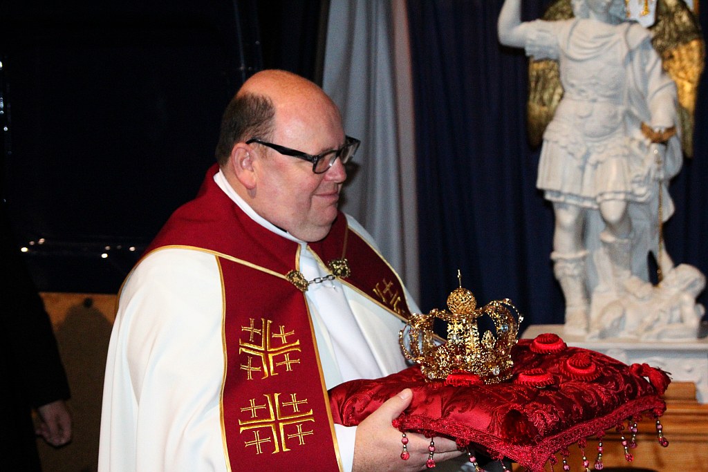 Nawiedzenie figury świętego Michała Archanioła z Gargano