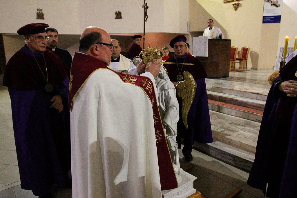 Nawiedzenie figury świętego Michała Archanioła z Gargano