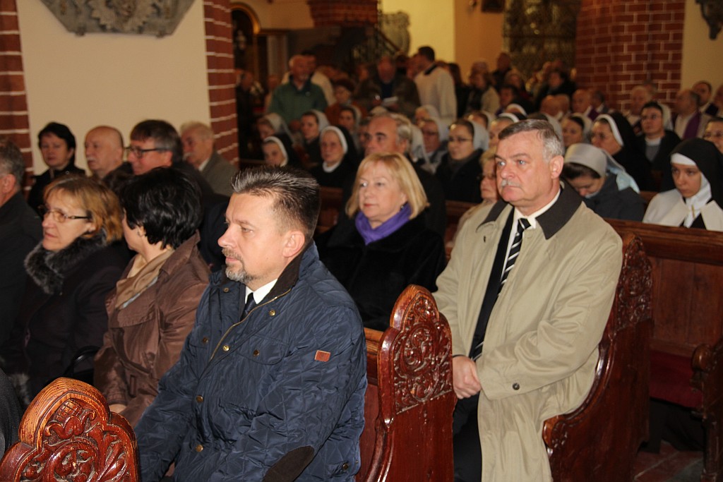 Ksiądz Bochnak spoczął w krypcie katedry