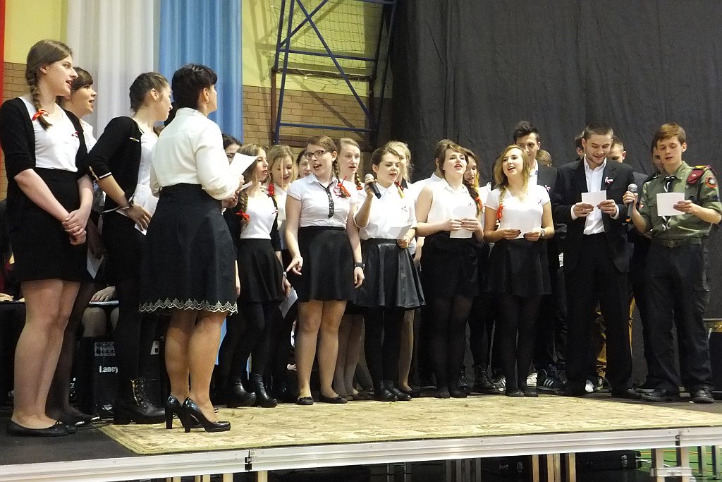 Miejcie nadzieję, nie tę lichą marną...