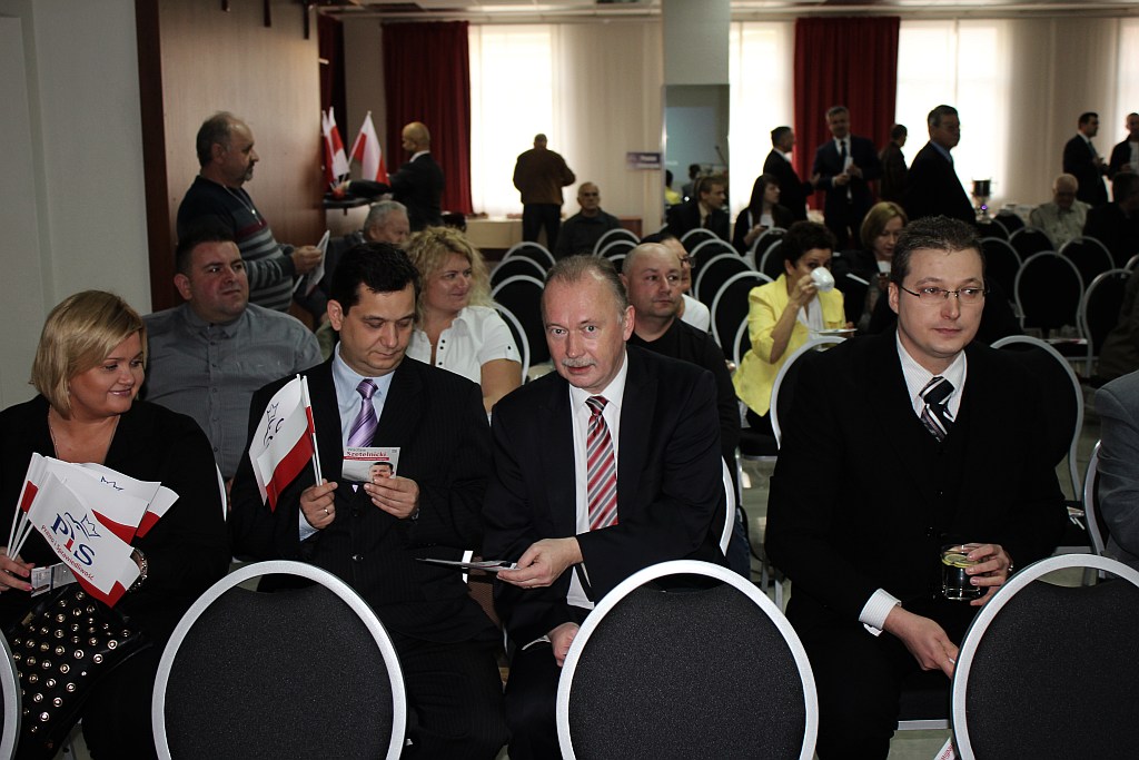 Na konwencji PiS: Rządzi sitwa lokalna