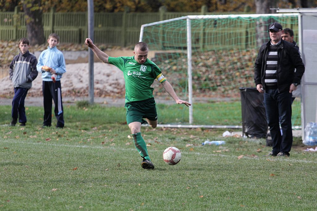 Okręgówka: KS Legnickie Pole - Arkon 2:5