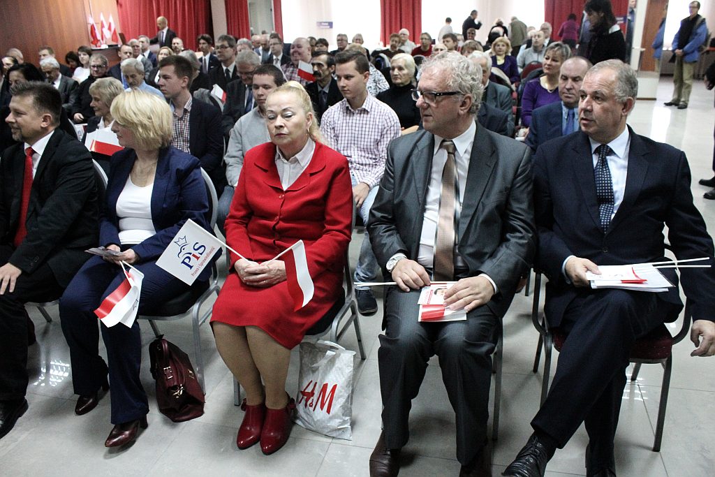 Na konwencji PiS: Rządzi sitwa lokalna