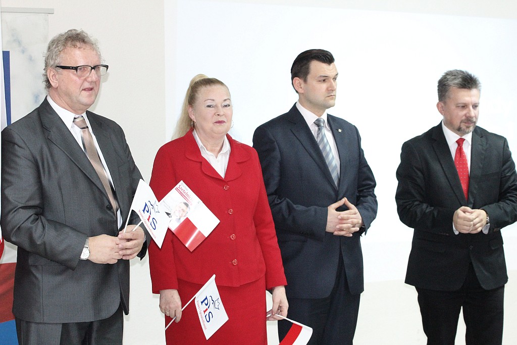 Na konwencji PiS: Rządzi sitwa lokalna