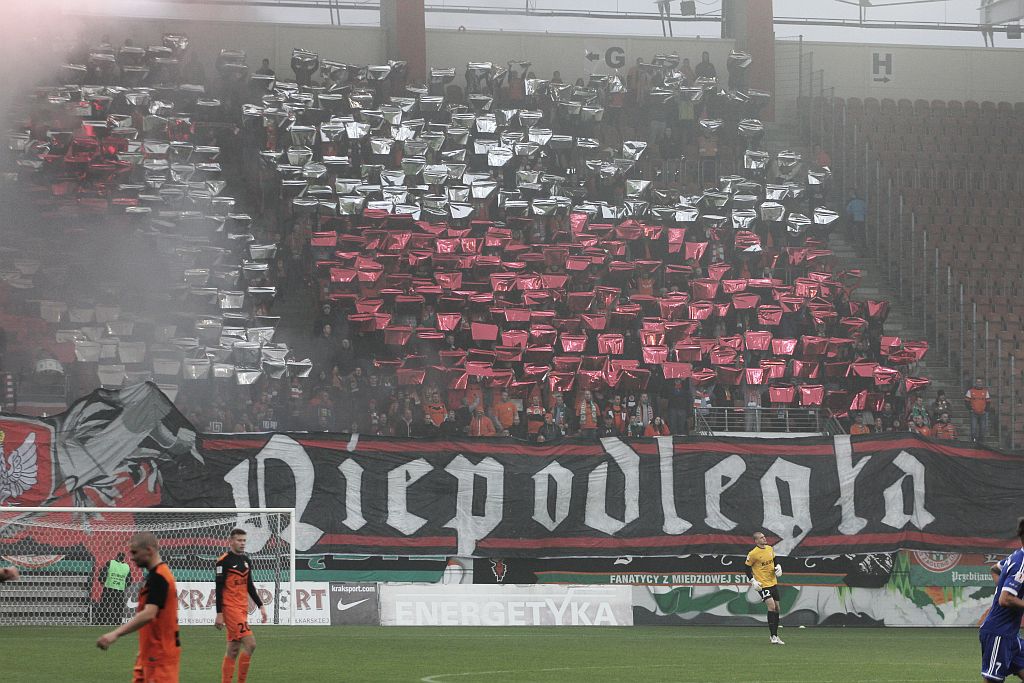 Wielki derbowy triumf Miedzi! Lubin zdobyty!